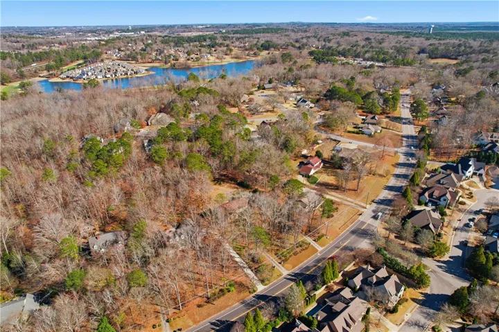 2567 Bent Creek Road, Auburn, Alabama 36830