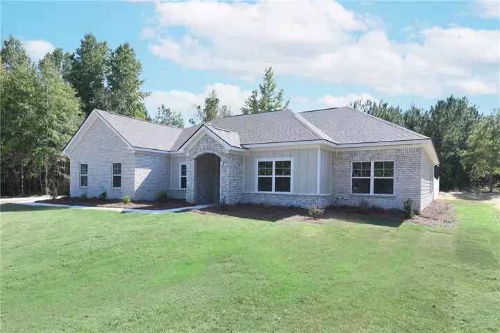 986 Lee Road 126 N/a, Opelika, Alabama 36804