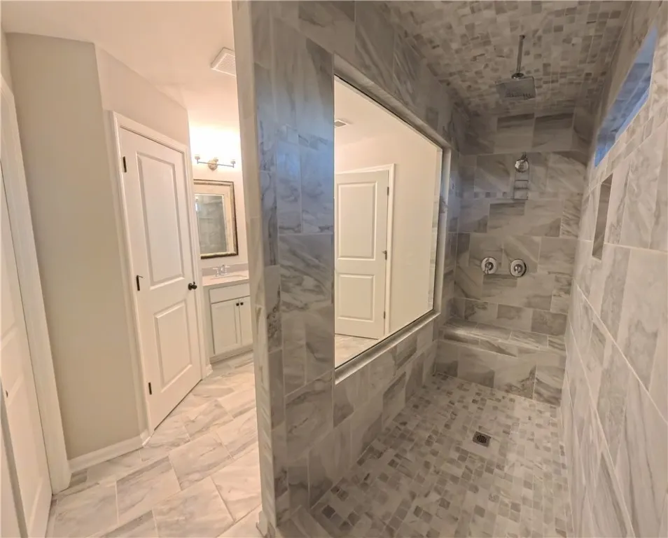 Master Bath and tiled shower