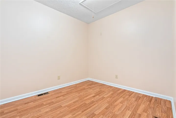 Office / bonus room