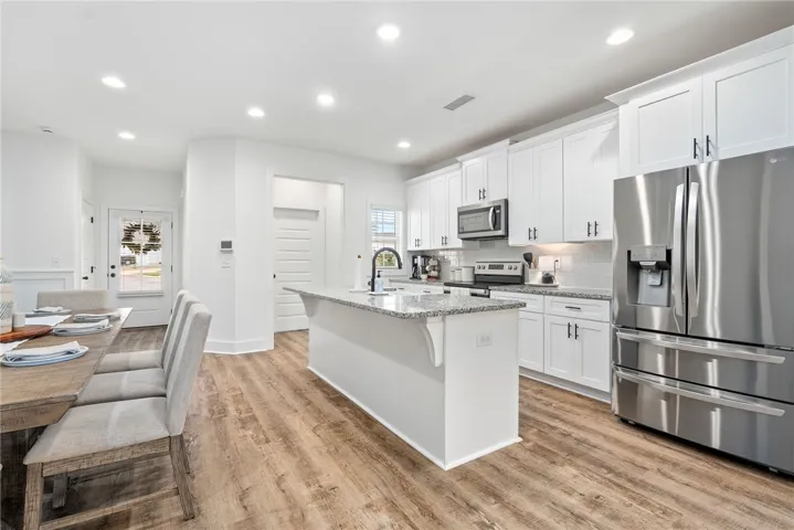 Spacious kitchen with larger center island