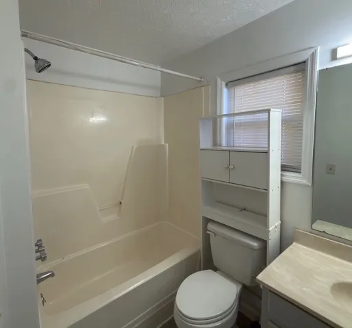 815 Chickasaw Avenue, Auburn, Alabama 36830