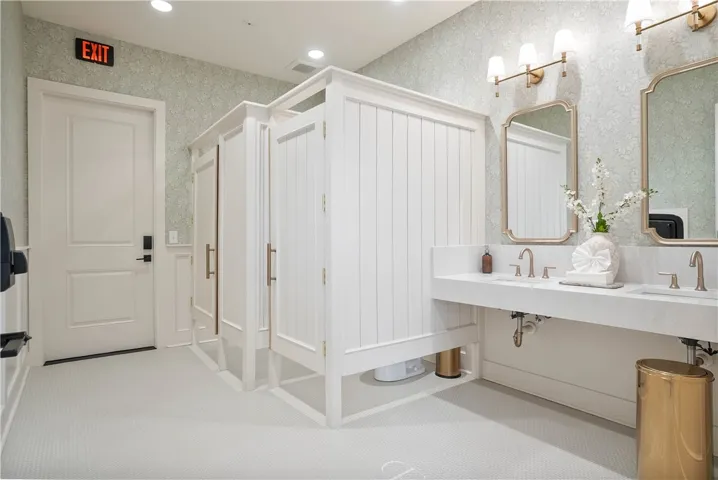 FIREFLY CLUBHOUSE AND POOL COMPLETED!!