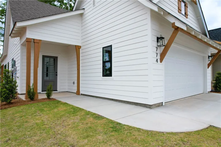 The Hampton B by Holland Homes LLC. All plans, pricing, and specifications are subject to change without notice.
