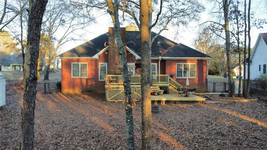2019 Highridge Lane, Auburn, Alabama 36830