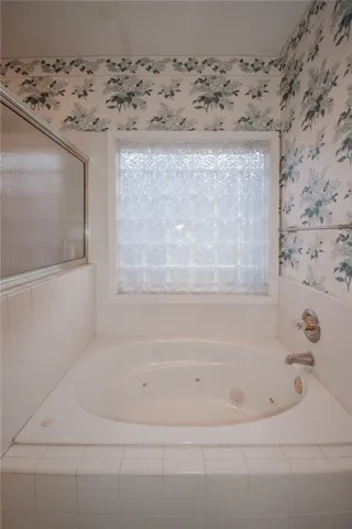 2019 Highridge Lane, Auburn, Alabama 36830