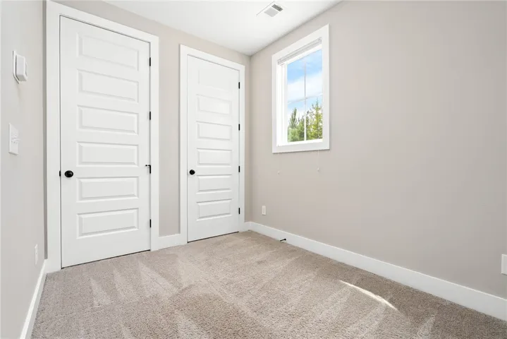 Guest Bedroom 4 or flex space - Upstairs