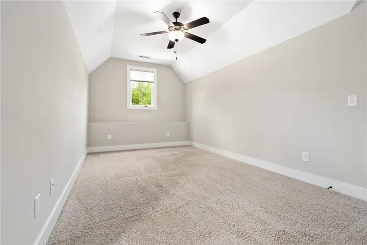Guest Bedroom 4 or flex space - Upstairs
