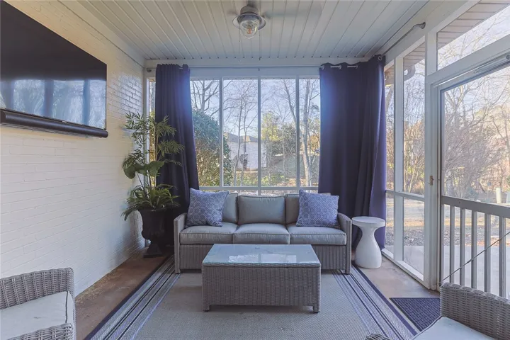 Screen Porch