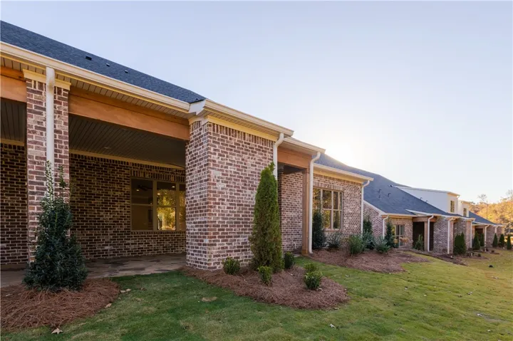 2233 Bellevue Place, Auburn, Alabama 36830