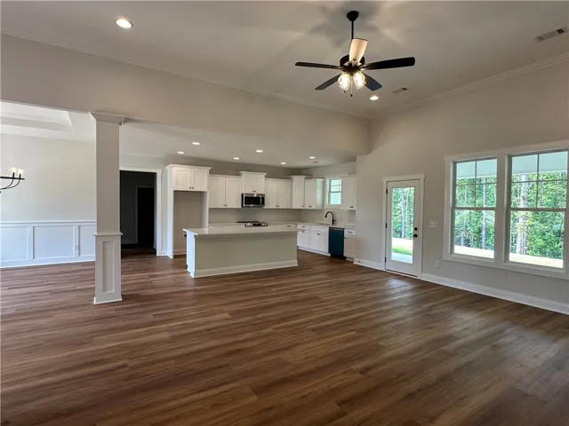 803 Lee Road 240 N/a, Salem, Alabama 36874