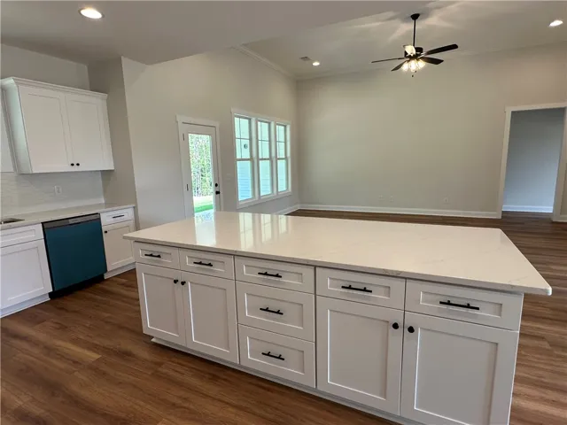 803 Lee Road 240 N/a, Salem, Alabama 36874