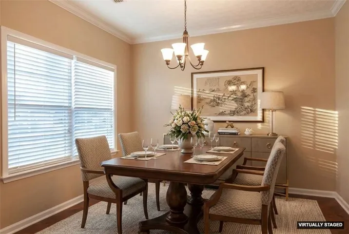 Dining Room Virtually Staged
