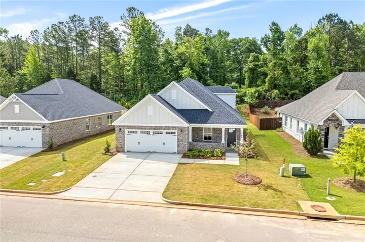 1709 Hidden Lakes Drive, Opelika, Alabama 36801