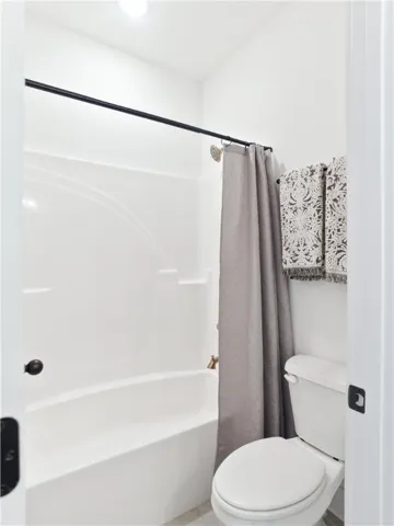 Example photo of a completed Emily floorplan. All plans, pricing & specifications are subject to change without notice.