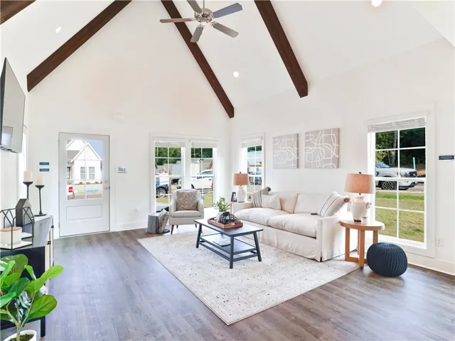 Not subject property, but is a similar one previously built. All plans, pricing, and specifications are subject to change without notice.