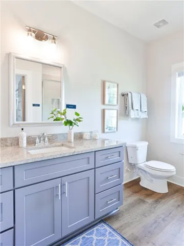 Example of a Duette - 3B - Primary Bathroom