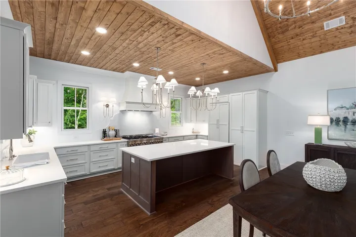 4555 Harrogate Lane, Auburn, Alabama 36830