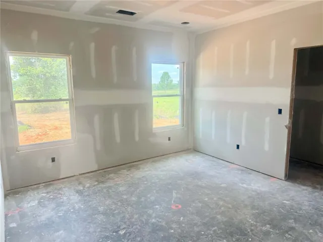 A promising new construction ready for personalized finishes.