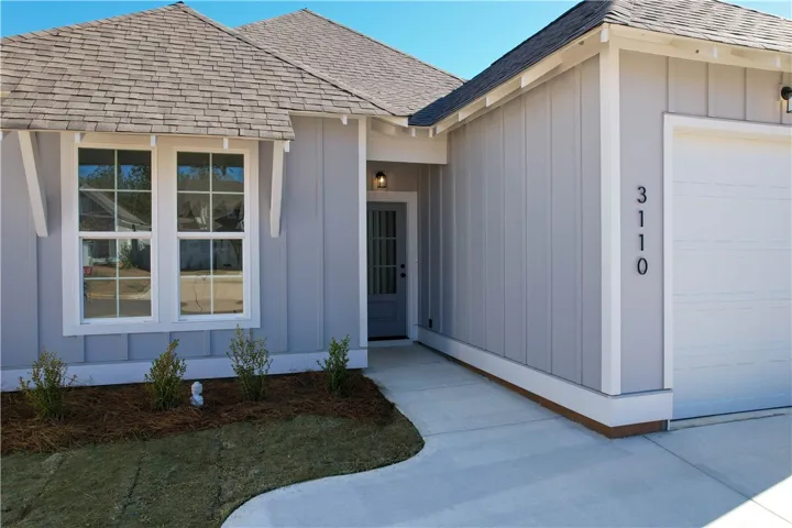 Front Entry & Single Car Garage