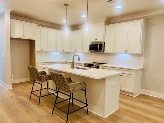 example of completed kitchen