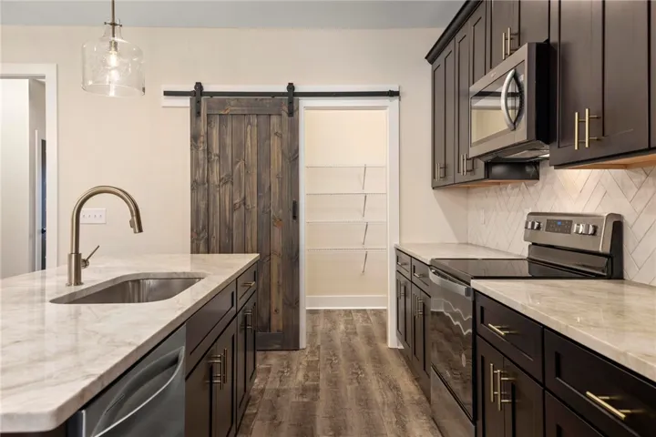 Not the subject property, but is a similar plan. All plans, pricing, and specifications are subject to change without notice.