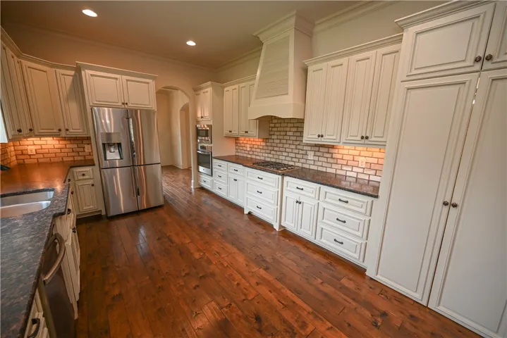 2283 East Lake Boulevard, Auburn, Alabama 36830