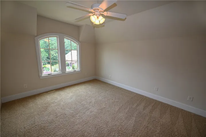 2283 East Lake Boulevard, Auburn, Alabama 36830