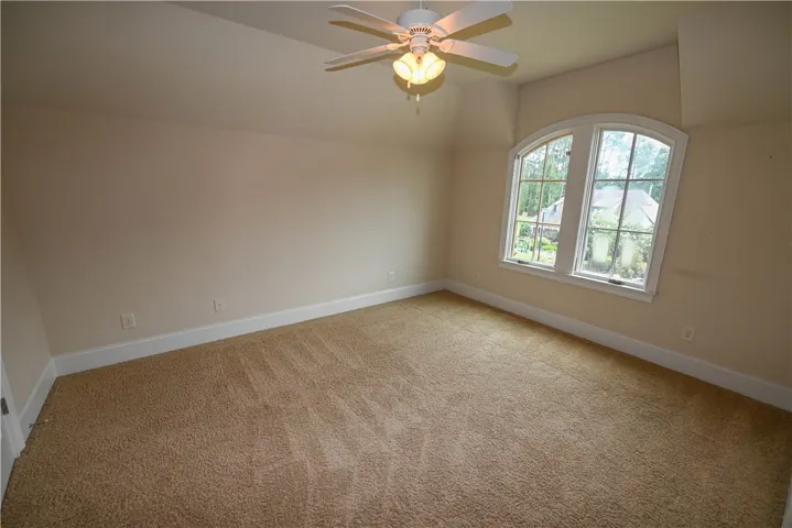 2283 East Lake Boulevard, Auburn, Alabama 36830