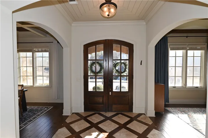Large open welcoming foyer.