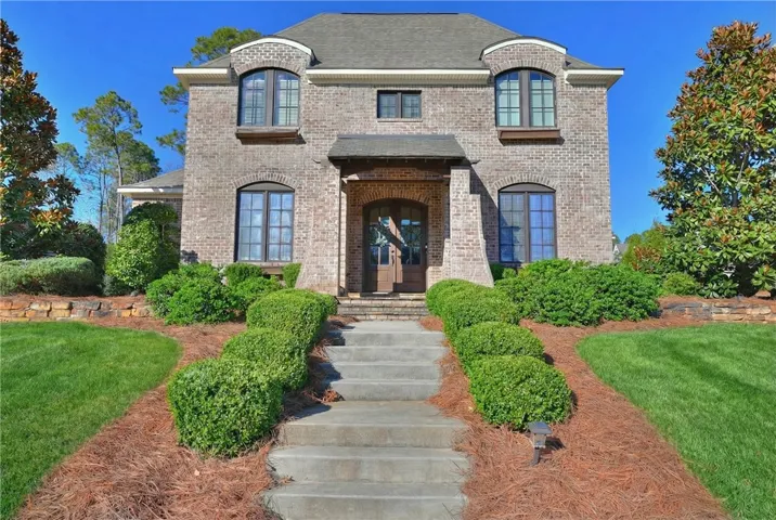 Welcome to 2283 East Lake!