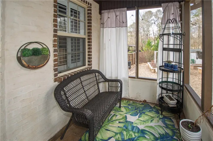 this nook is easily accessible from the primary suite