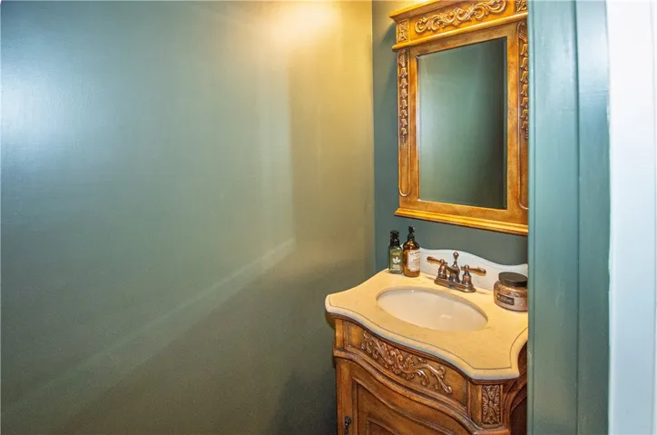 stunning half bath!