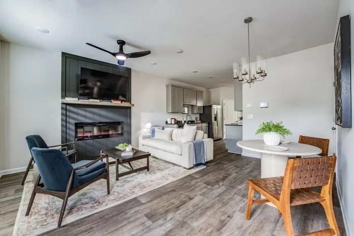 Builder photo not specific unit