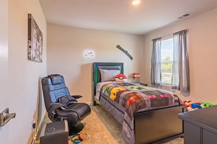 Builder photo not specific unit