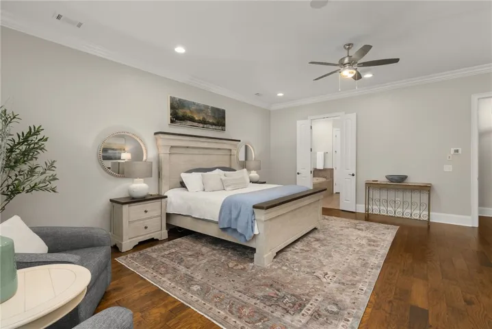1821 Altamont Court, Auburn, Alabama 36830