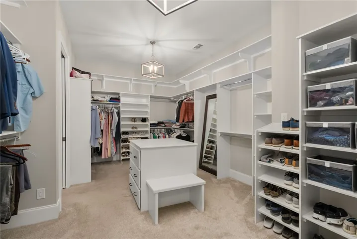 1821 Altamont Court, Auburn, Alabama 36830