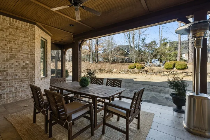 1821 Altamont Court, Auburn, Alabama 36830