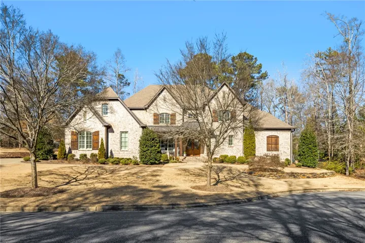 1821 Altamont Court, Auburn, Alabama 36830