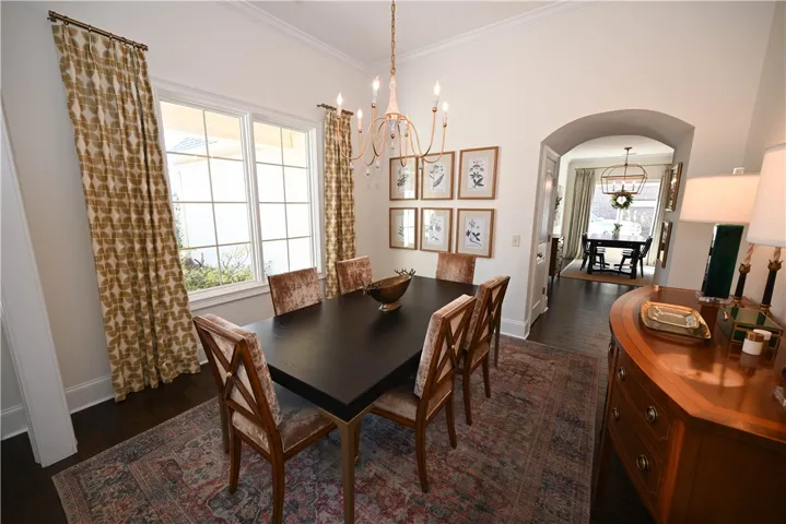Dining Room leading into the kitchen.