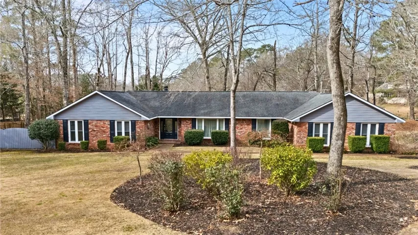 513 Cross Creek