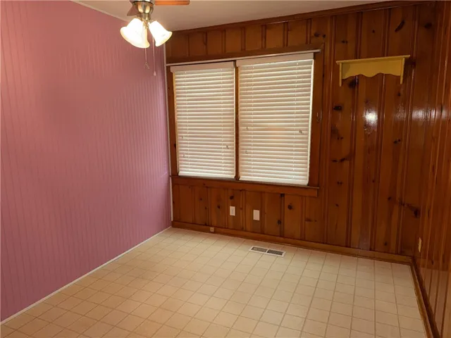 Bonus Room- This Wall can be removed to add back to the kitchen