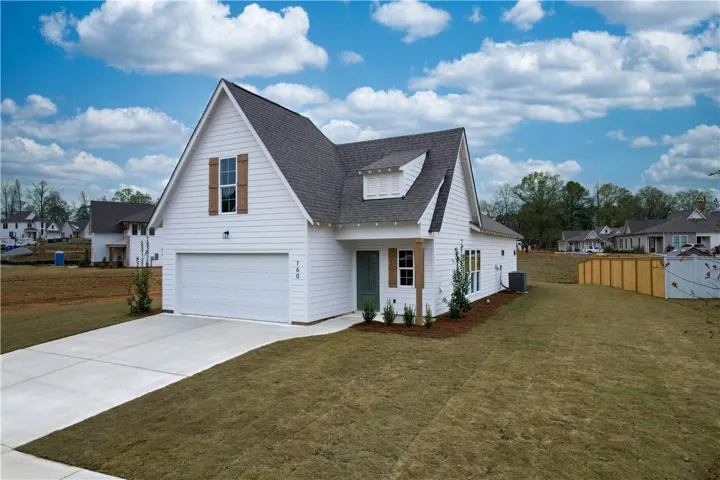 EXAMPLE PHOTOS of completed Hayden Floor plan