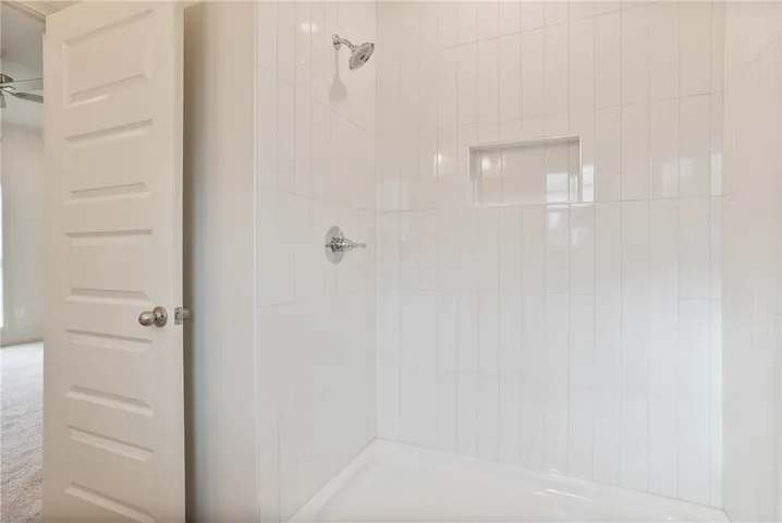 EXAMPLE PHOTOS of completed Hayden Floor plan