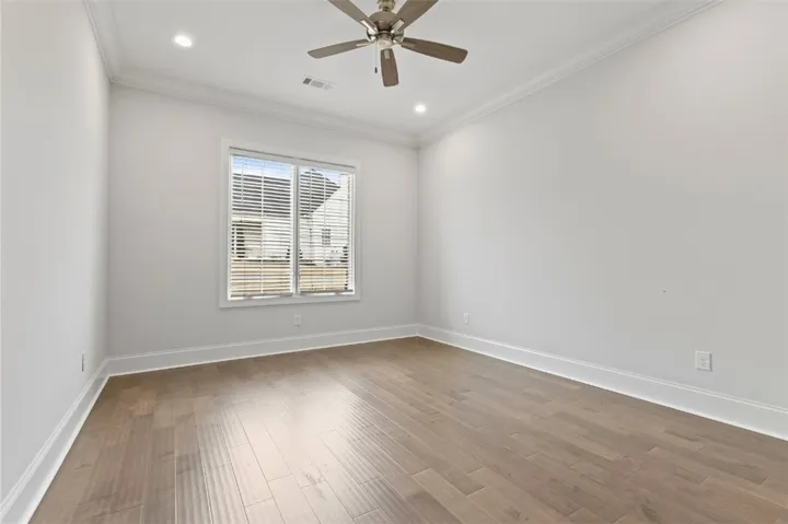 Downstairs 2nd bedroom