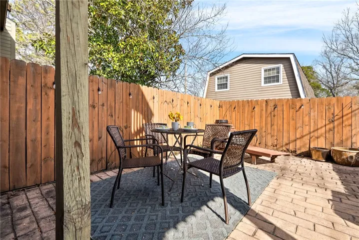 210 N Ross Street D, Auburn, Alabama 36830