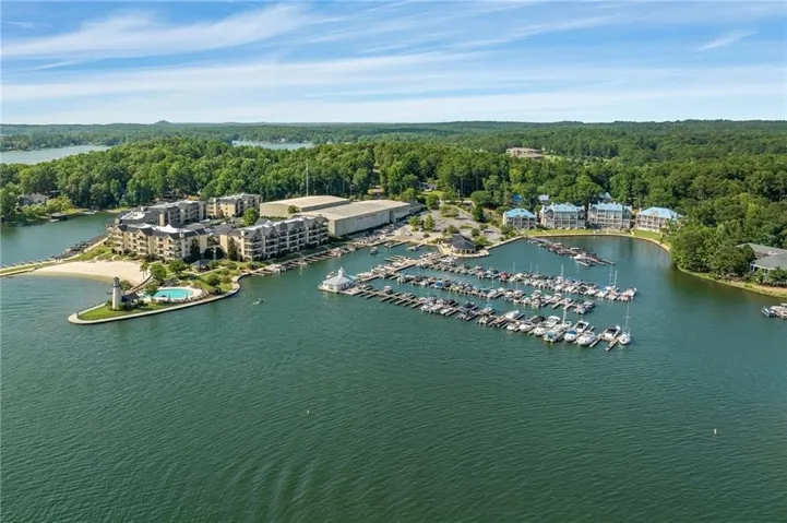 Harbor Pointe Marina