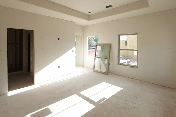 1027 E Glenn Avenue, Auburn, Alabama 36830