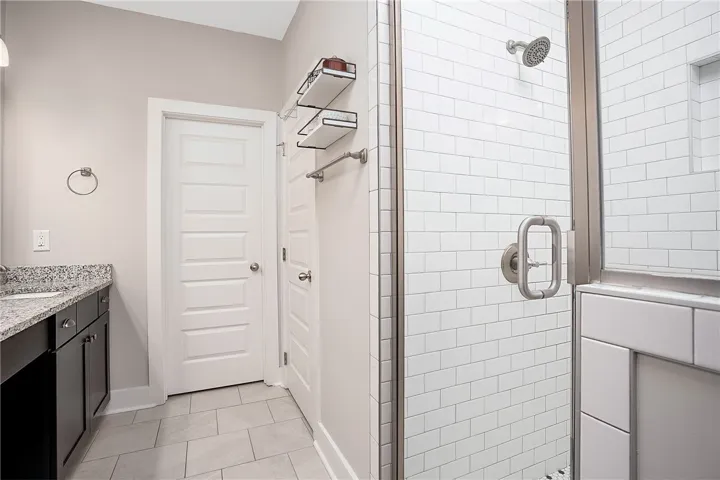 Water Closet and Huge Walk-In Closet