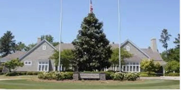 Auburn University Club House (Members)
